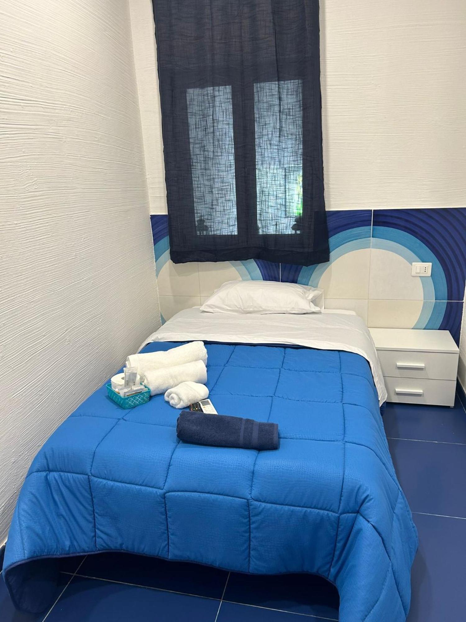 בטיפאליה La Divina Bed&Breakfast מראה חיצוני תמונה