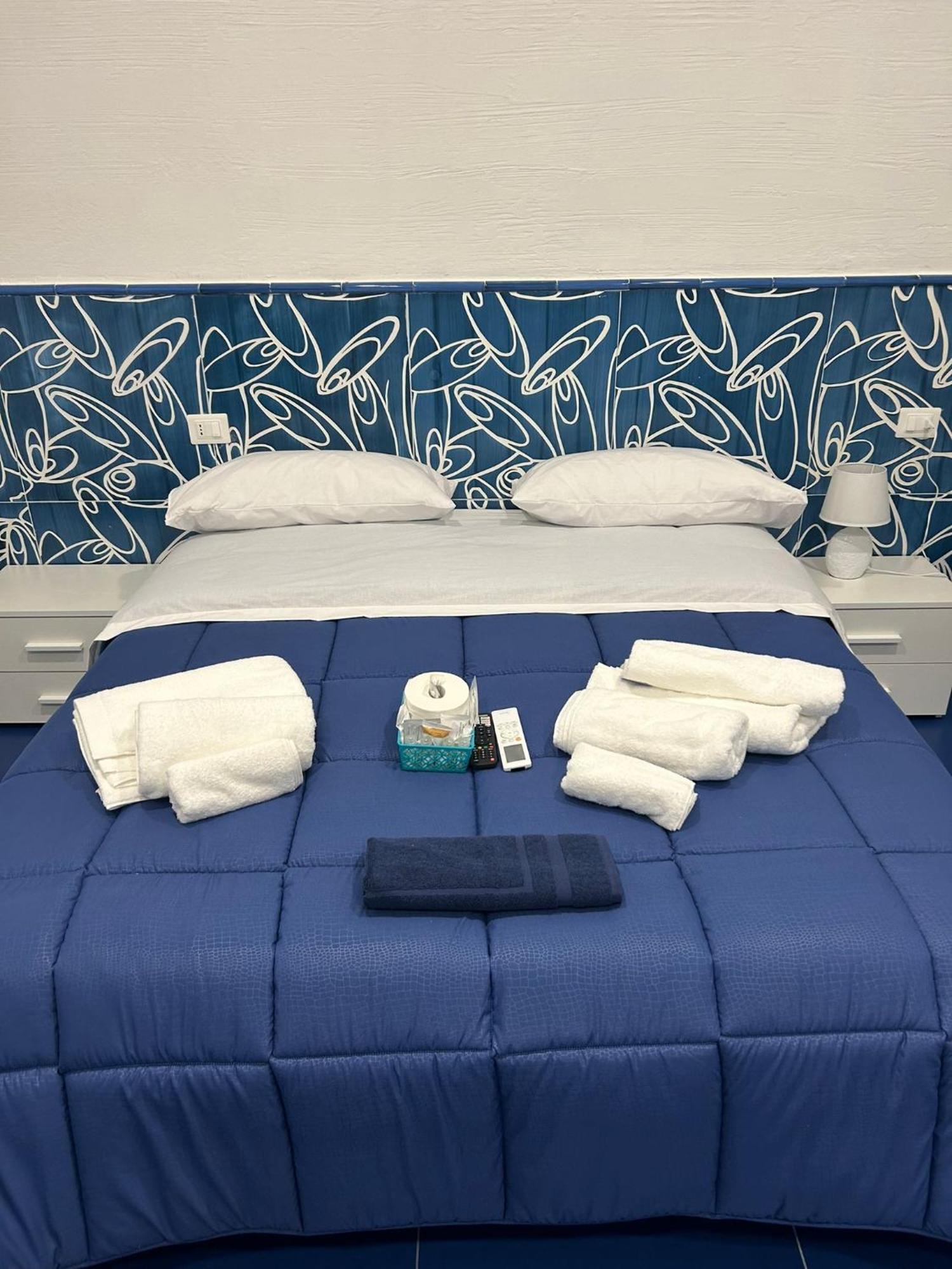 בטיפאליה La Divina Bed&Breakfast מראה חיצוני תמונה